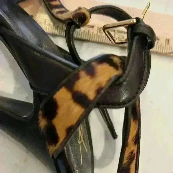 Stunning YSL platform sandals size 39 in brown leather with leopard trim - Picture 9 of 9